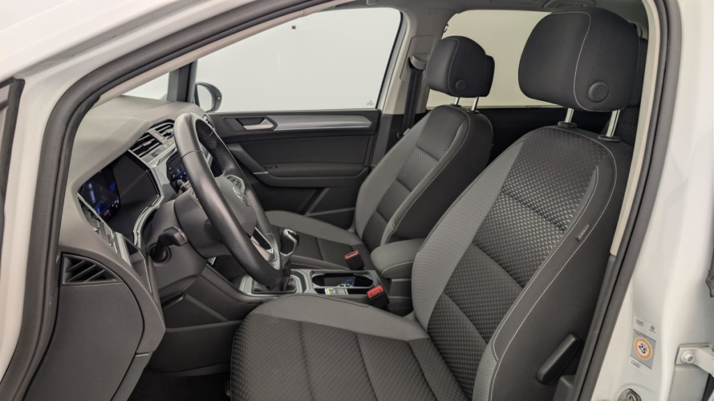 VOLKSWAGEN Touran 1.5 TSI EVO 150 7pl Active - ref: 1-376925 - Photo 17