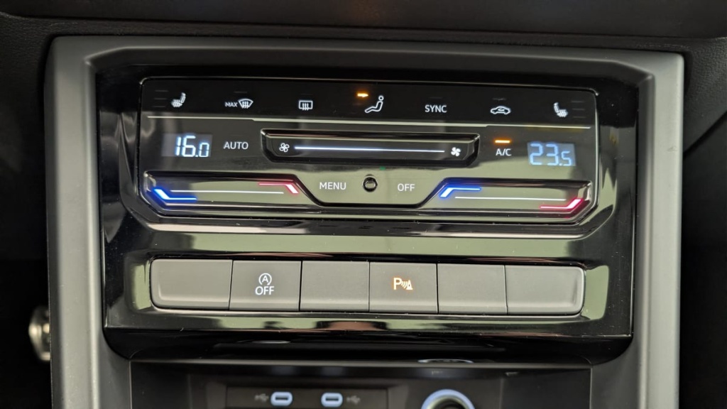 VOLKSWAGEN Touran 1.5 TSI EVO 150 7pl Active - ref: 1-376925 - Photo 20