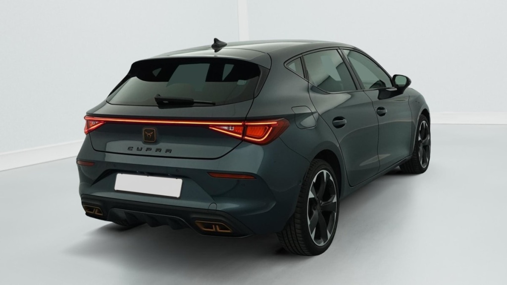CUPRA Leon 1.4 E-HYBRID 204 CH DSG6 V - ref: 1-376954 - Photo 7