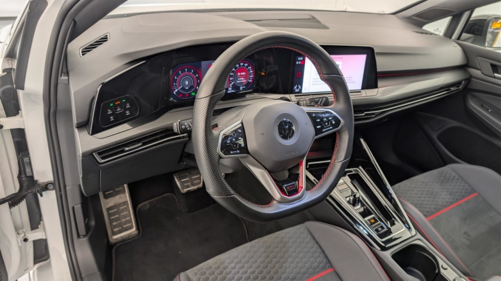 VOLKSWAGEN Golf 2.0 TSI 300 DSG7 GTI CLUBSPORT - ref: 1-377018 - Photo 15