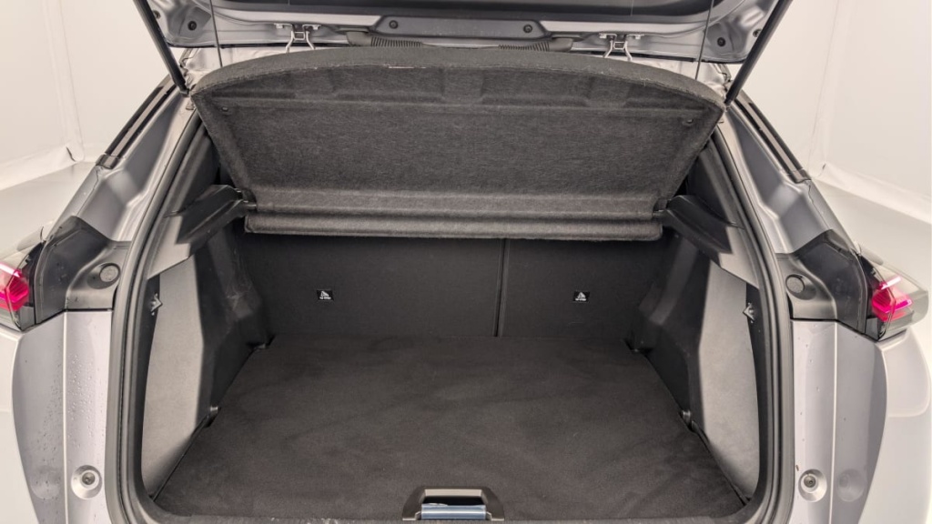 PEUGEOT 2008 PURETECH 130 S S EAT8 GT - ref: 1-377348 - Photo 11