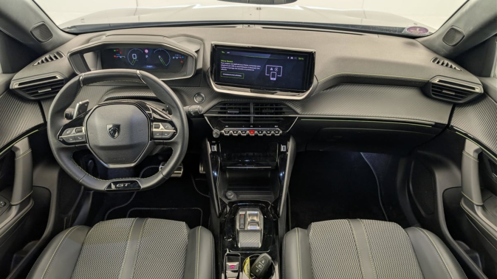 PEUGEOT 2008 PURETECH 130 S S EAT8 GT - ref: 1-377348 - Photo 13