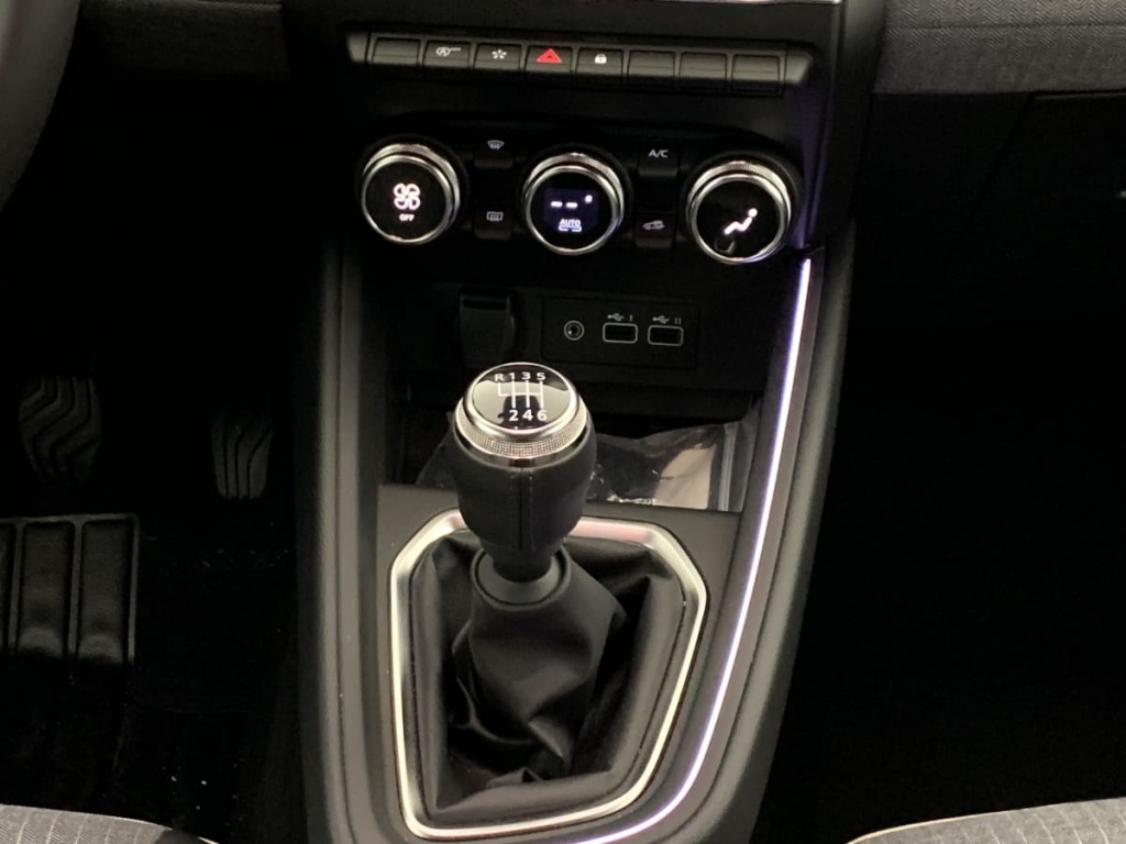 RENAULT Clio ECO-G 100 CH GSR2 TECHNO - ref: 1-377450 - Photo 16