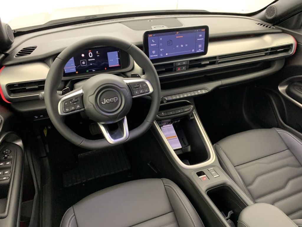 JEEP Avenger 1.2 Turbo T3 110 ch e-Hybrid BVR6 Summit - ref: 1-377483 - Photo 14