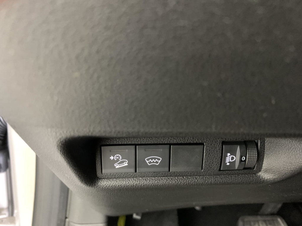 JEEP Avenger 1.2 Turbo T3 110 ch e-Hybrid BVR6 Summit - ref: 1-377483 - Photo 19