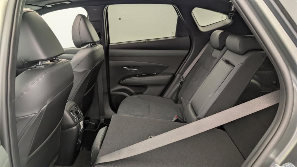 HYUNDAI Tucson 1.6 T-GDI 215 Hybrid BVA6 20eme Anniversaire - ref: 1-377664 - Photo 12