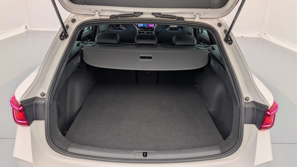 CUPRA Leon Sportstourer 1.4 e-HYBRID 204 ch DSG6 V - ref: 1-377700 - Photo 11