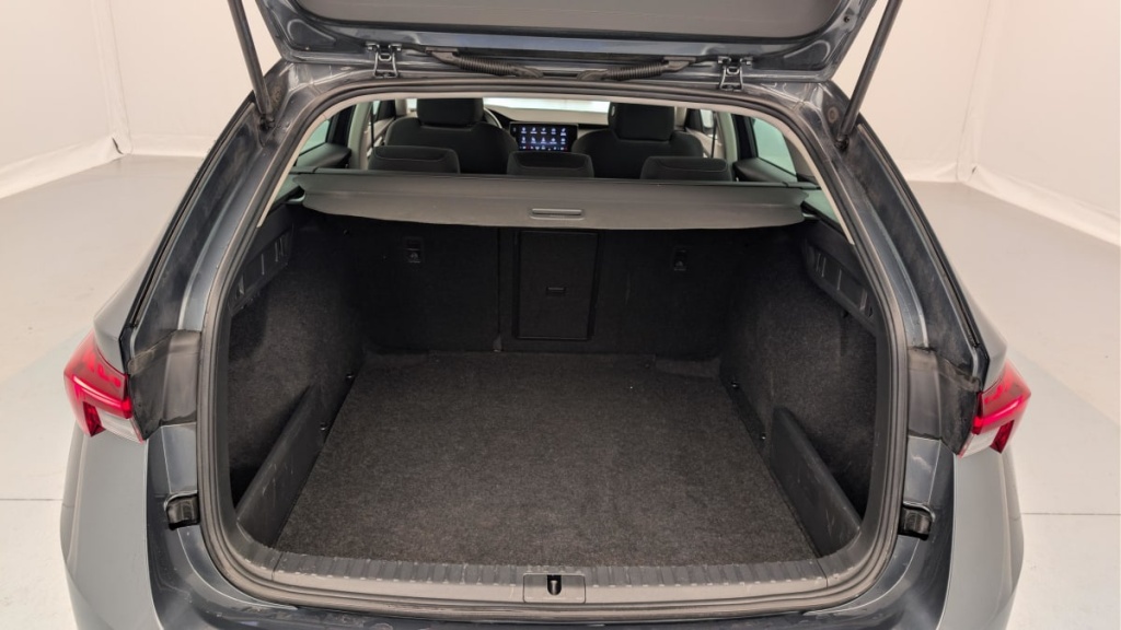 SKODA Octavia Combi 2.0 TDI 116 ch Ambition - ref: 1-377841 - Photo 11