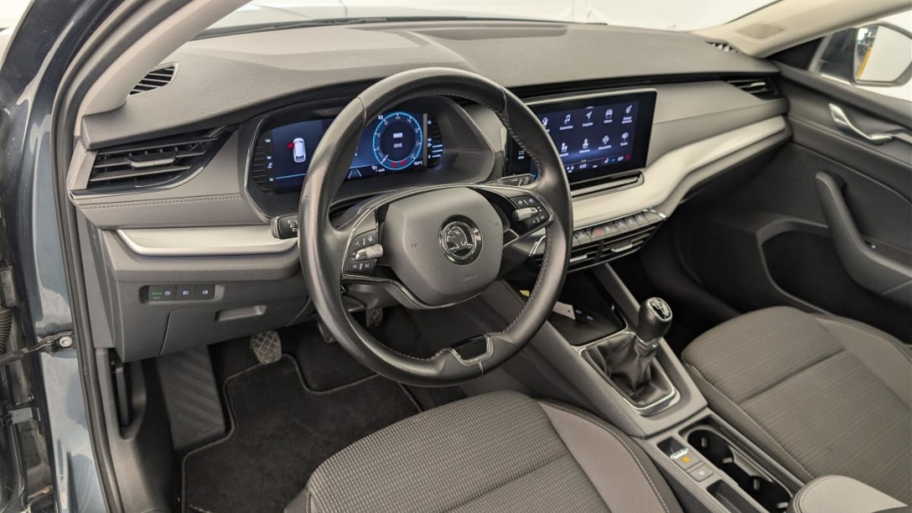 SKODA Octavia Combi 2.0 TDI 116 ch Ambition - ref: 1-377841 - Photo 15