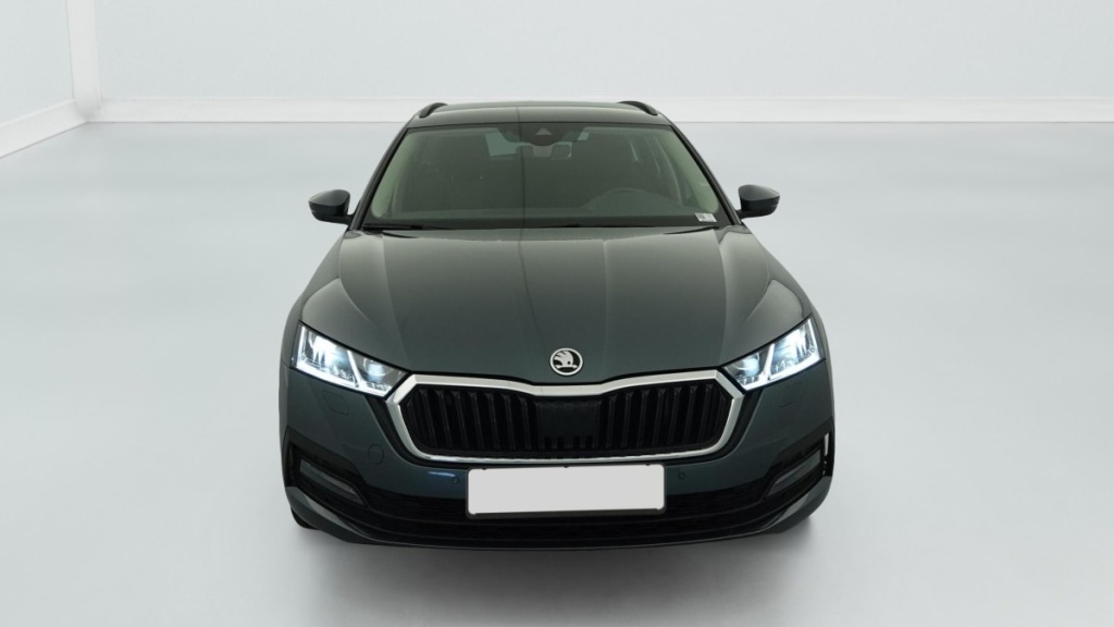 SKODA Octavia Combi 2.0 TDI 116 ch Ambition - ref: 1-377841 - Photo 2