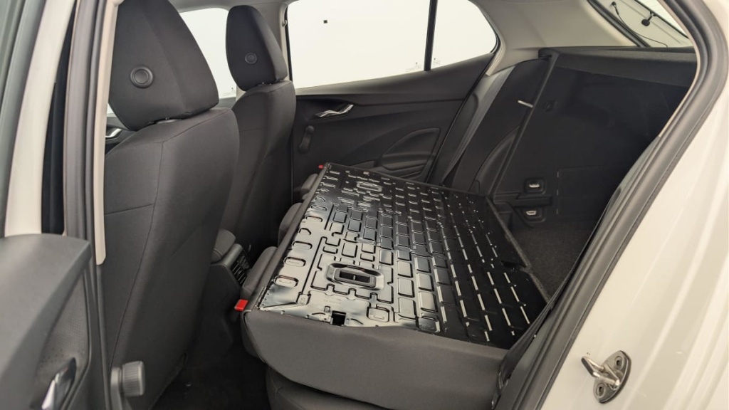 SKODA Fabia 1.0 MPI 65 ch BVM5 Active - ref: 1-377895 - Photo 12