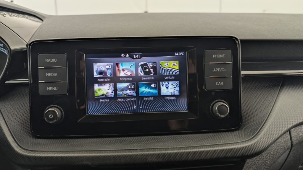 SKODA Fabia 1.0 MPI 65 ch BVM5 Active - ref: 1-377895 - Photo 17