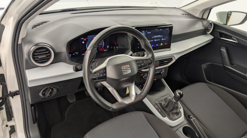 SEAT Arona 1.0 TSI 95 ch Start Stop BVM5 Style Business - ref: 1-377952 - Photo 15