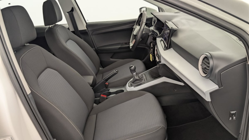 SEAT Arona 1.0 TSI 95 ch Start Stop BVM5 Style Business - ref: 1-377952 - Photo 9