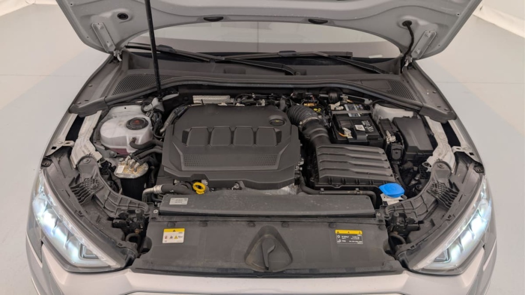 AUDI A3 Sportback 35 TDI 150 S tronic 7 Design - ref: 1-377990 - Photo 14