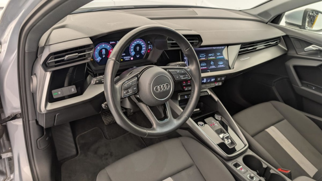 AUDI A3 Sportback 35 TDI 150 S tronic 7 Design - ref: 1-377990 - Photo 7