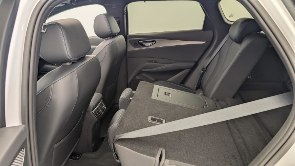 BYD Seal 6 Touring 1.5l DM-i 156 kW PHEV Comfort - ref: 1-378192 - Photo 12