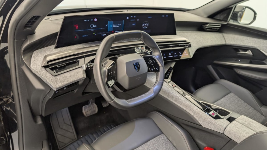 PEUGEOT 3008 Hybrid 145 e-DCS6 Allure - ref: 1-378290 - Photo 15