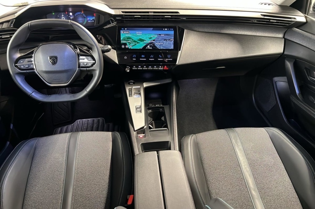 PEUGEOT 408 Hybrid 136 e-DCS6 Allure - ref: 1-378471 - Photo 12