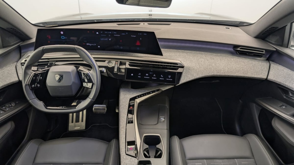PEUGEOT 3008 Hybrid 145 e-DCS6 GT - ref: 1-378481 - Photo 13