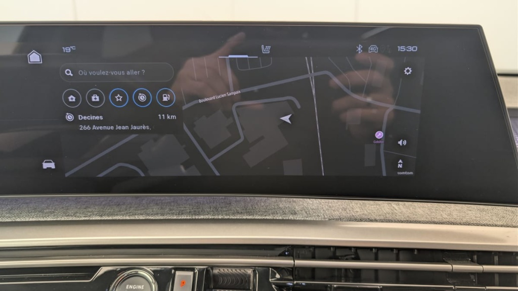 PEUGEOT 3008 Hybrid 145 e-DCS6 GT - ref: 1-378481 - Photo 17