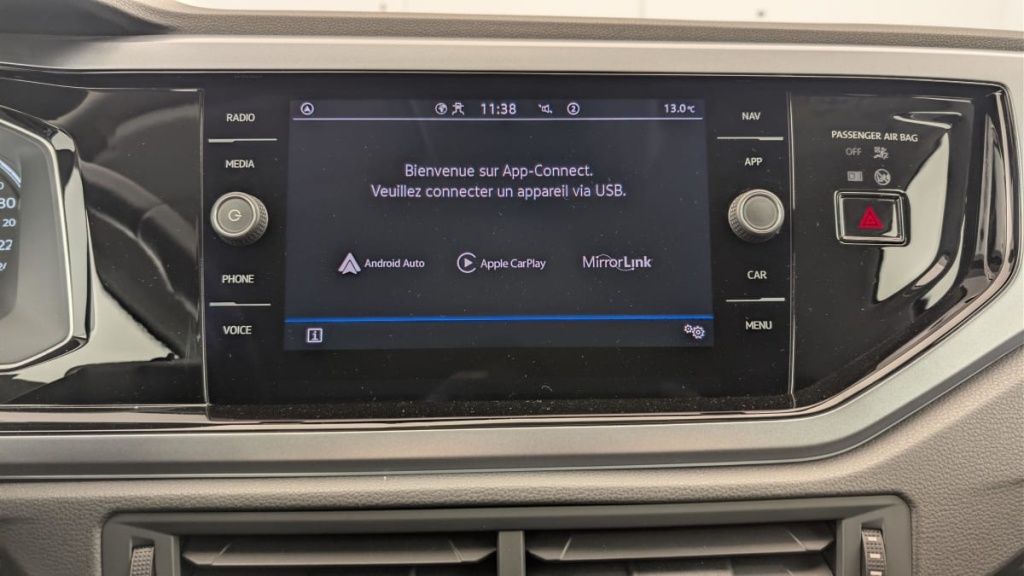 VOLKSWAGEN Polo 1.0 80 S S BVM5 Active - ref: 1-378574 - Photo 18