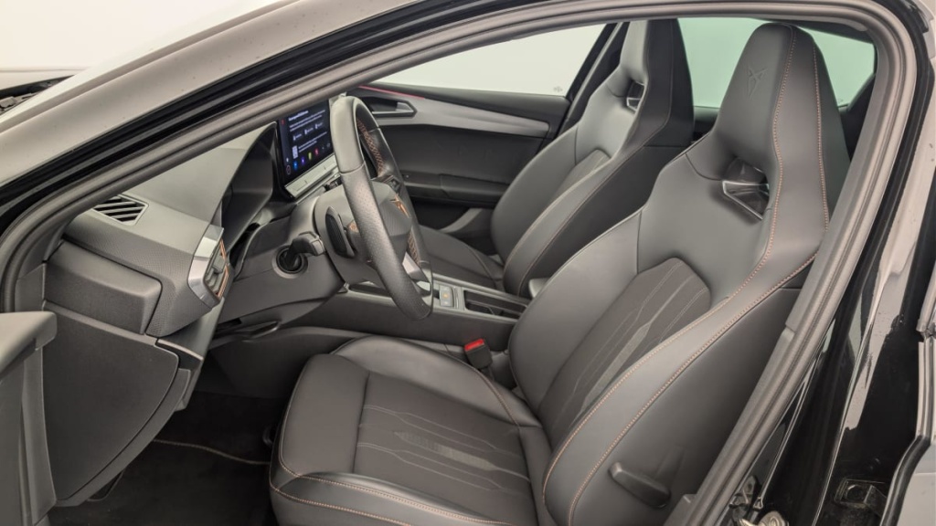 CUPRA Leon 1.4 E-HYBRID 204 CH DSG6 V - ref: 1-378578 - Photo 16