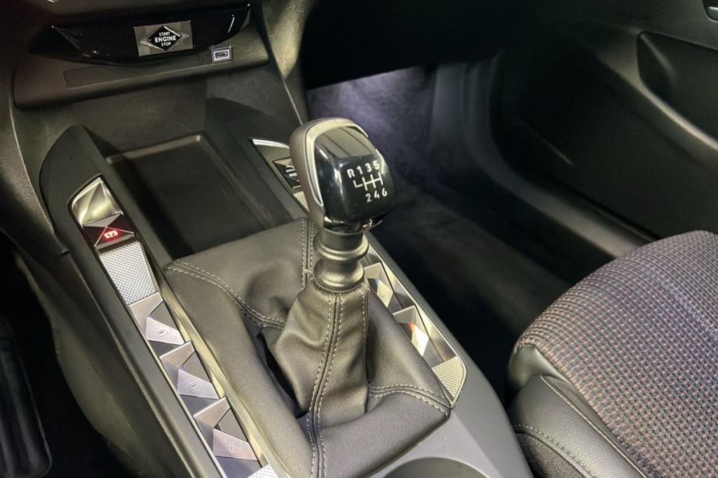 DS DS3 PureTech 100 BVM6 Performance Line - ref: 1-378587 - Photo 16