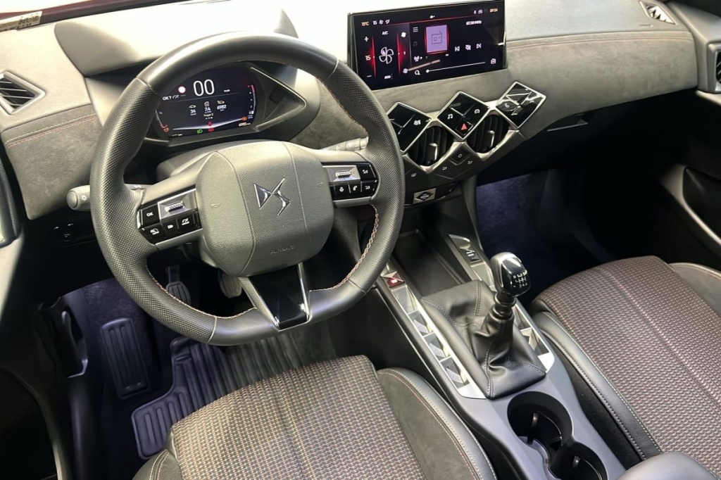 DS DS3 PureTech 100 BVM6 Performance Line - ref: 1-378599 - Photo 13