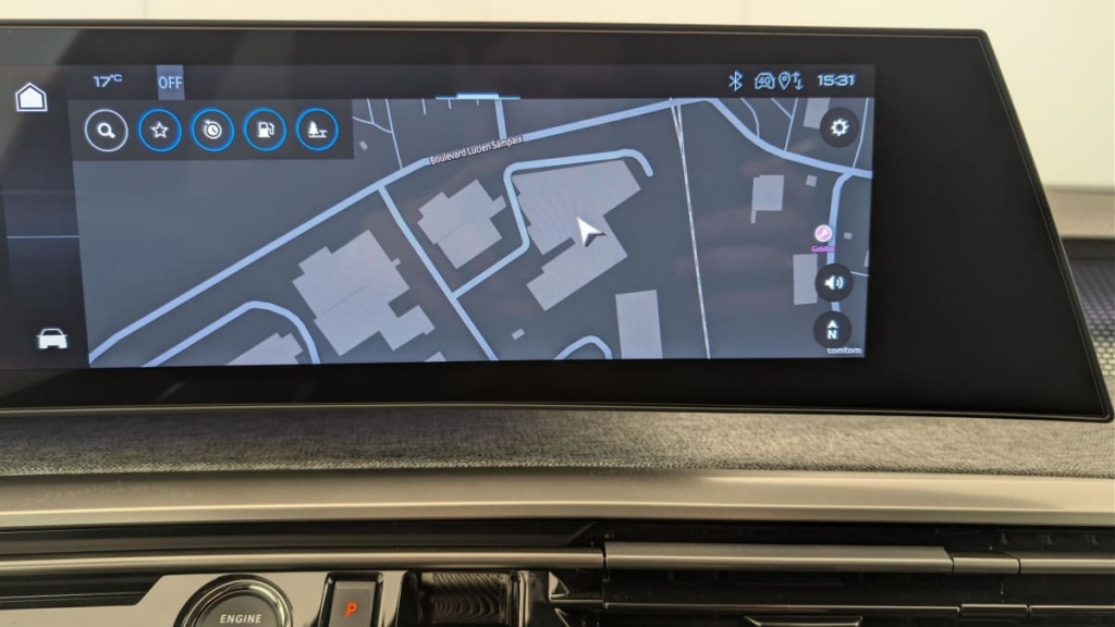 PEUGEOT 3008 Hybrid 145 e-DCS6 GT - ref: 1-378632 - Photo 20