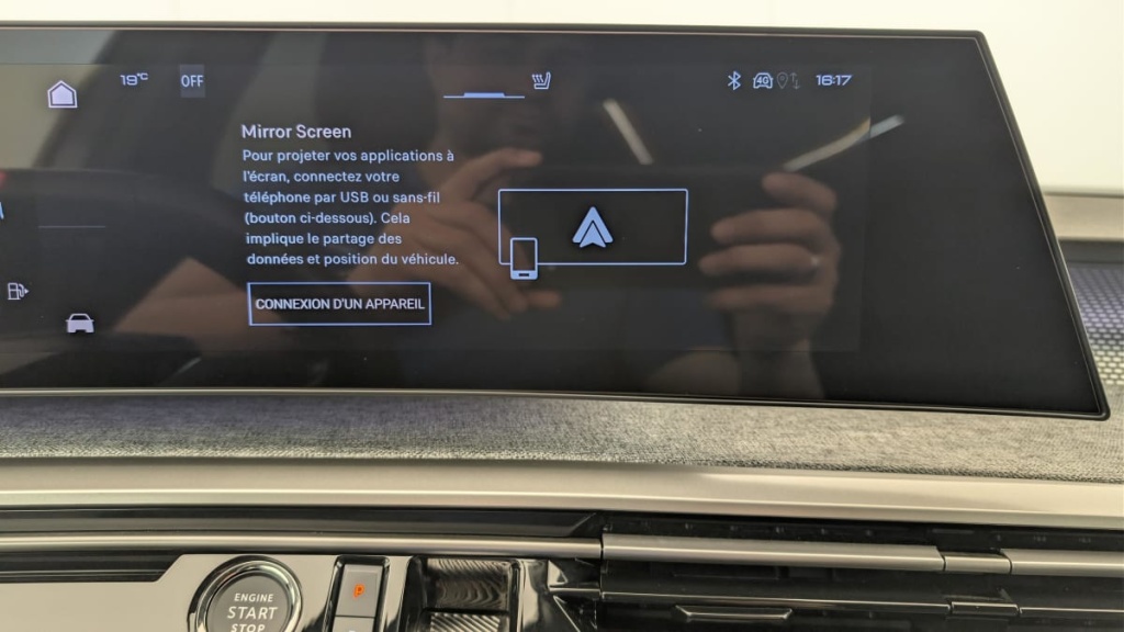 PEUGEOT 3008 Hybrid 145 e-DCS6 GT - ref: 1-378637 - Photo 18