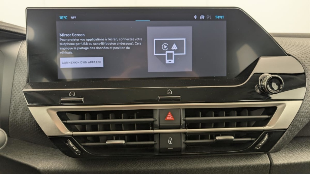 CITROEN C4 PureTech 130 EAT8 Plus - ref: 1-378887 - Photo 18