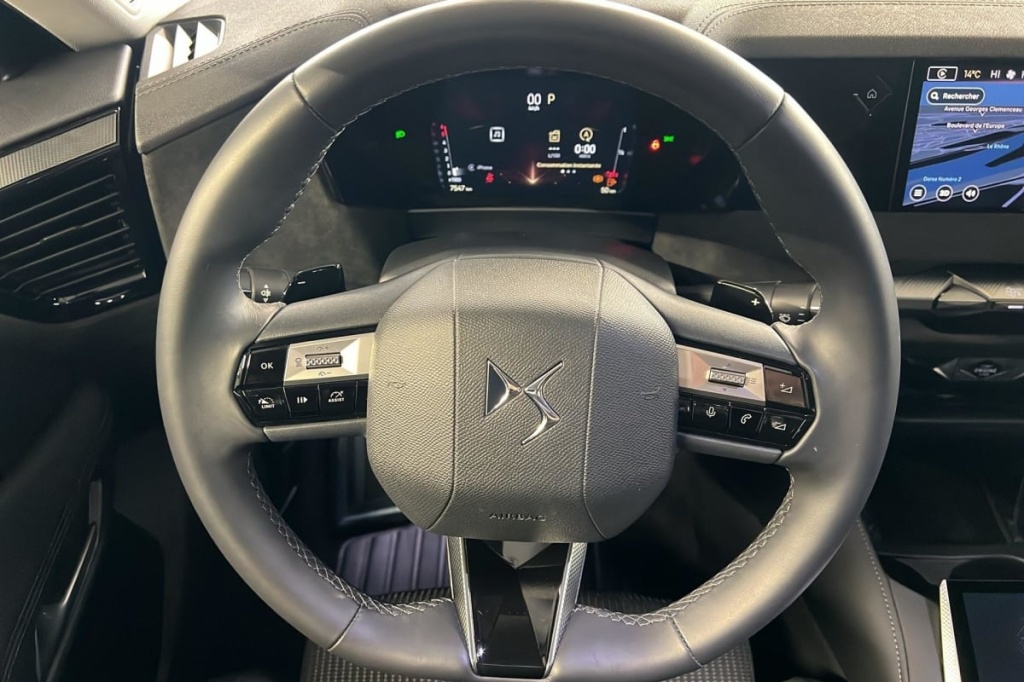 DS DS4 BlueHDi 130 EAT8 Etoile - Alcantara - ref: 1-378942 - Photo 14