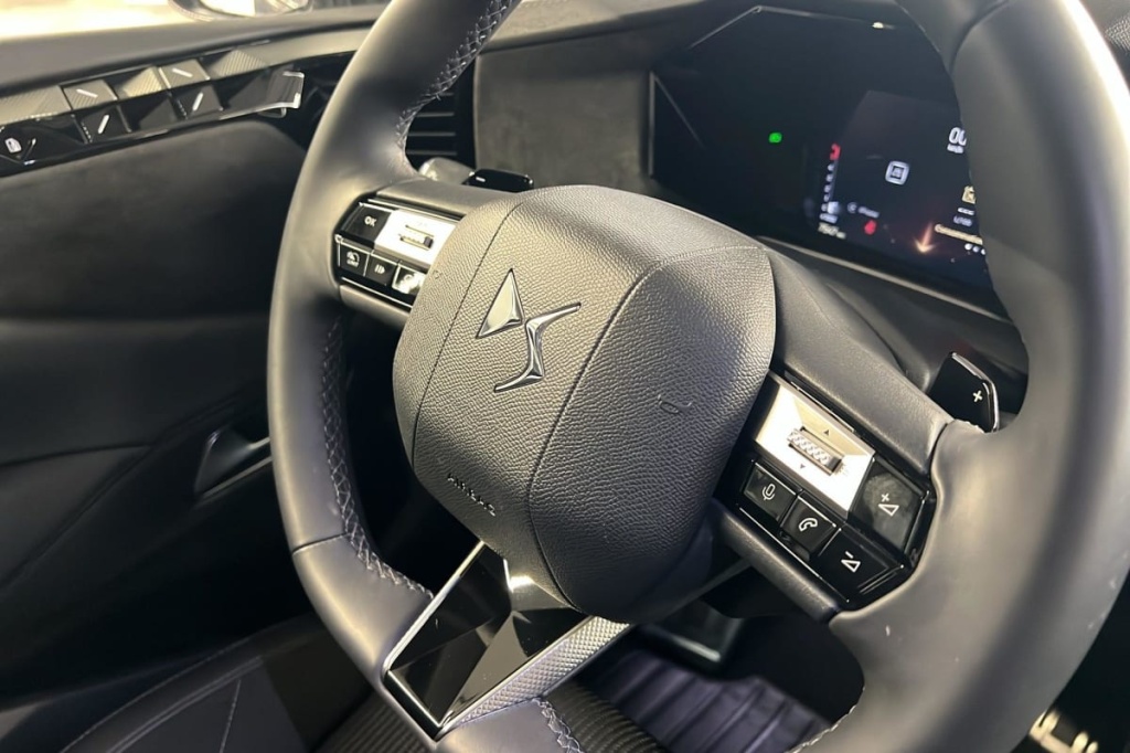 DS DS4 BlueHDi 130 EAT8 Etoile - Alcantara - ref: 1-378942 - Photo 15