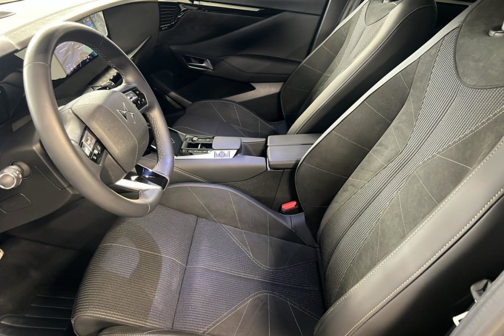DS DS4 BlueHDi 130 EAT8 Etoile - Alcantara - ref: 1-378942 - Photo 9