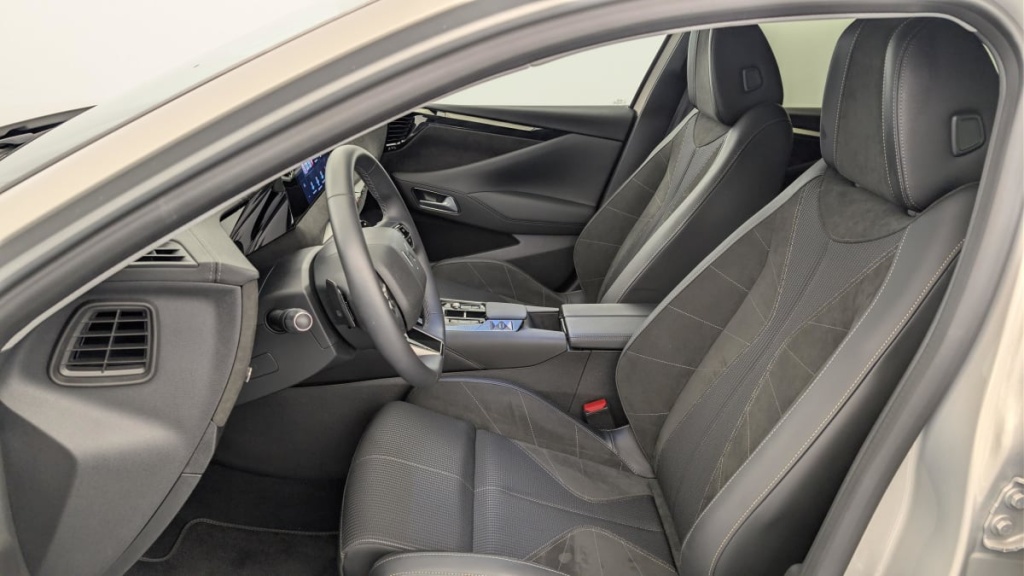 DS DS4 BlueHDi 130 EAT8 Etoile - Alcantara - ref: 1-378946 - Photo 16