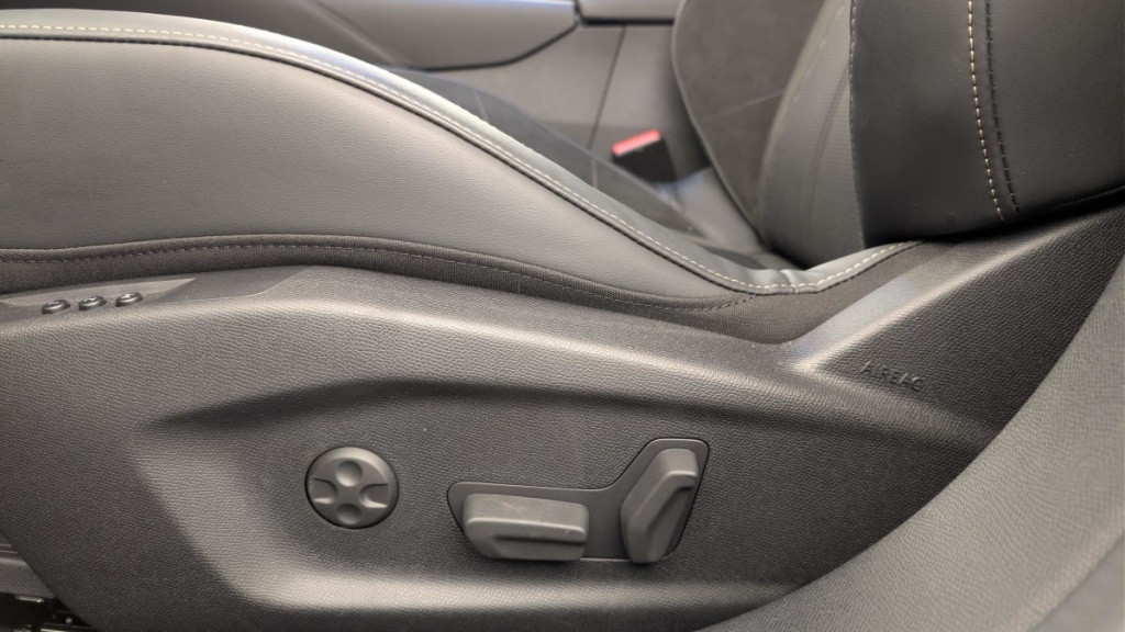 DS DS4 BlueHDi 130 EAT8 Etoile - Alcantara - ref: 1-378946 - Photo 20