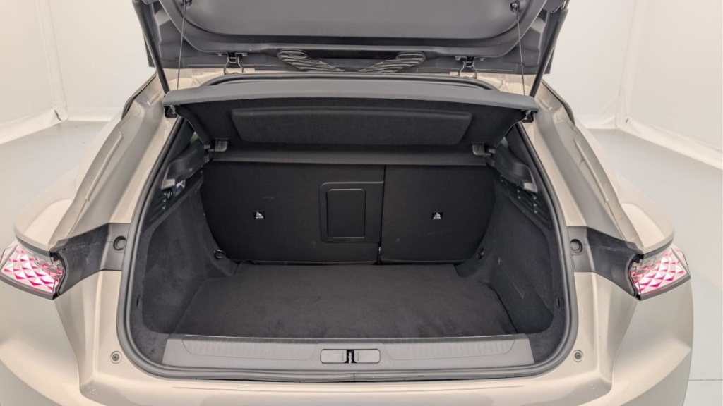 DS DS4 BlueHDi 130 EAT8 Etoile - Alcantara - ref: 1-378947 - Photo 11