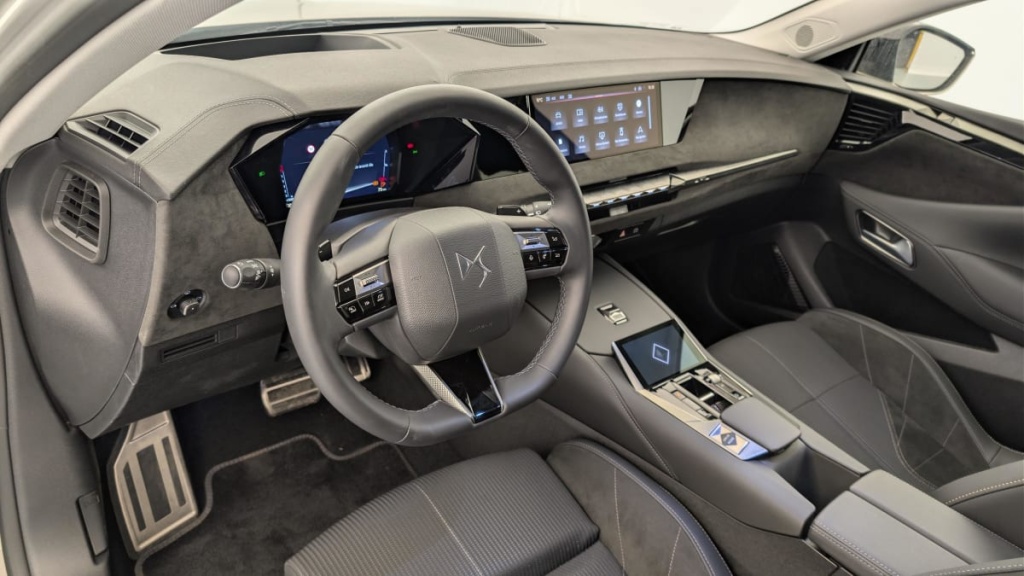 DS DS4 BlueHDi 130 EAT8 Etoile - Alcantara - ref: 1-378947 - Photo 15