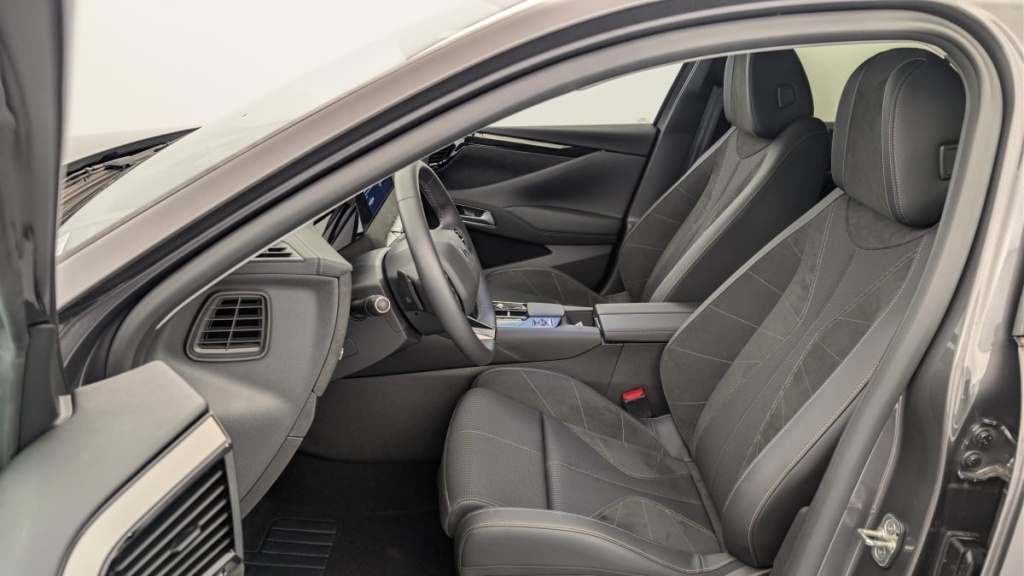 DS DS4 BlueHDi 130 EAT8 Etoile - Alcantara - ref: 1-378953 - Photo 16