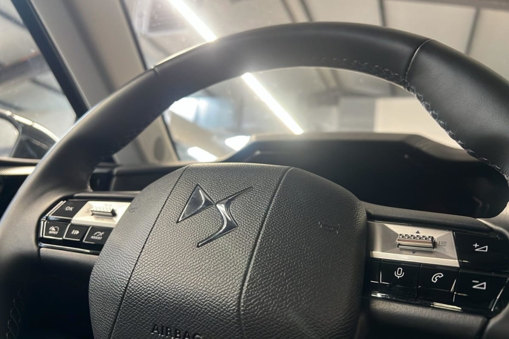 DS DS4 BlueHDi 130 EAT8 Etoile - Alcantara - ref: 1-378956 - Photo 15