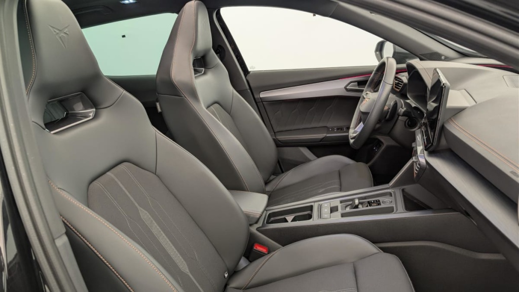 CUPRA Formentor 1.4 E-HYBRID 245 CH DSG6 VZ - ref: 1-379093 - Photo 9