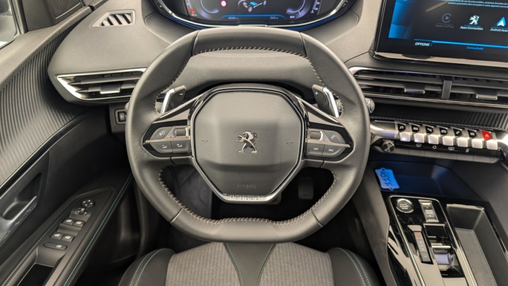 PEUGEOT 5008 Hybrid 136 e-DCS6 Allure Pack - ref: 1-379241 - Photo 14