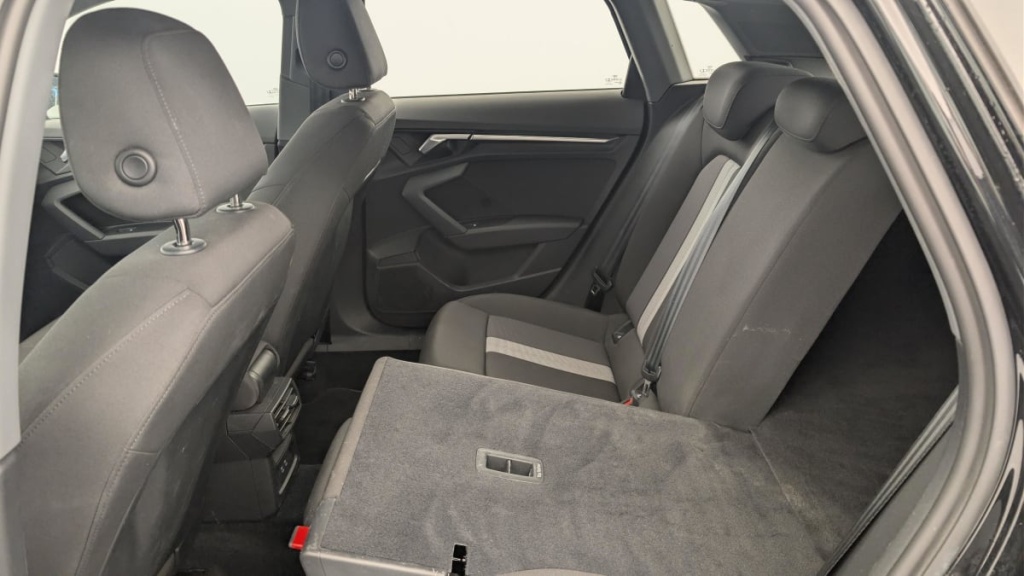 AUDI A3 Sportback 30 TFSI Mild Hybrid 110 S tronic 7 Design - ref: 1-379367 - Photo 12