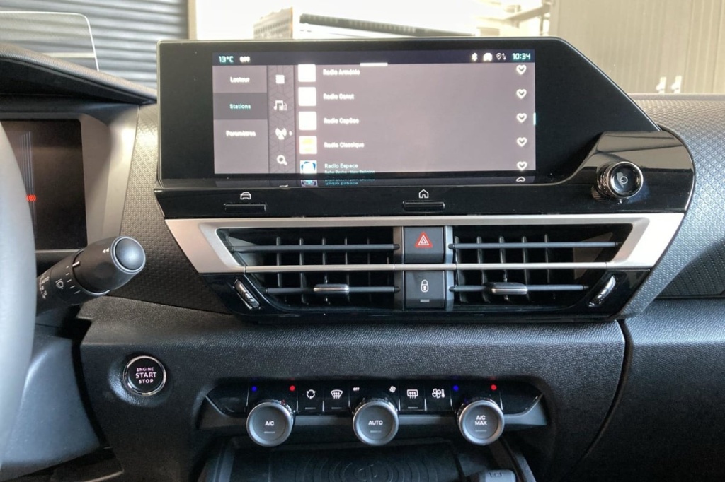 CITROEN C4 Hybride 145 e-DCS6 Max - ref: 1-379722 - Photo 19