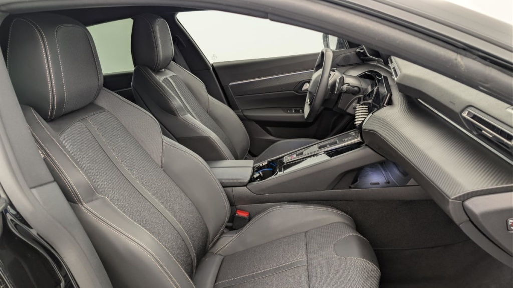 PEUGEOT 508 Hybrid 180 e-EAT8 Allure - ref: 1-379794 - Photo 9