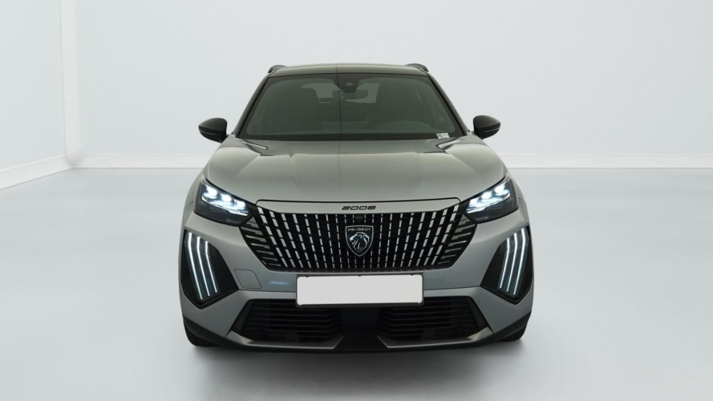 PEUGEOT 2008 PureTech 130 S S EAT8 GT - ref: 1-379979 - Photo 2