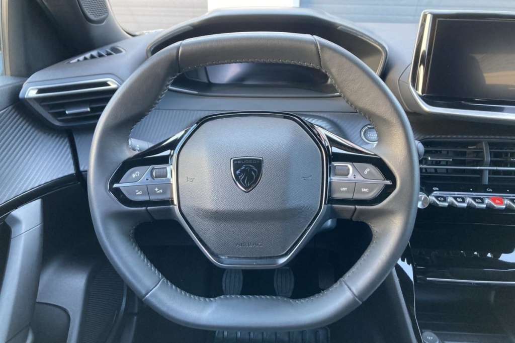 PEUGEOT 2008 100 S S BVM6 Allure - ref: 1-379982 - Photo 14