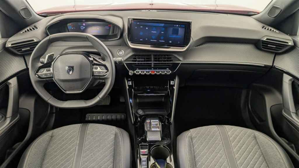 PEUGEOT 2008 Hybrid 145 e-DCS6 Allure - ref: 1-379983 - Photo 13