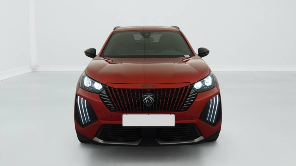 PEUGEOT 2008 Hybrid 145 e-DCS6 Allure - ref: 1-379983 - Photo 2